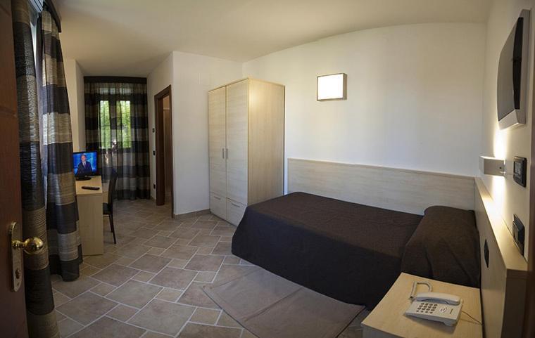 Villa Giovina Pratola Peligna Phòng bức ảnh